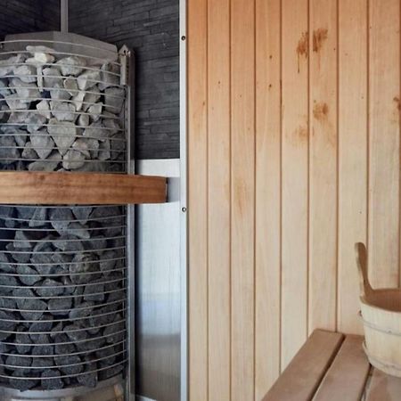 Alezzi Luxury Apartment Spa Resort Piscina Incalzita Sauna Parking Нэводари Экстерьер фото