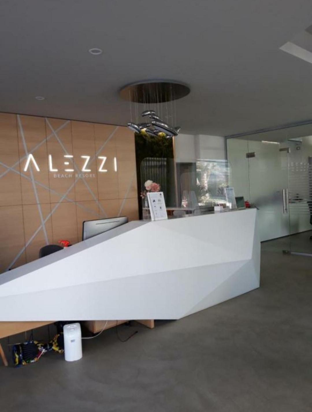 Alezzi Luxury Apartment Spa Resort Piscina Incalzita Sauna Parking Нэводари Экстерьер фото