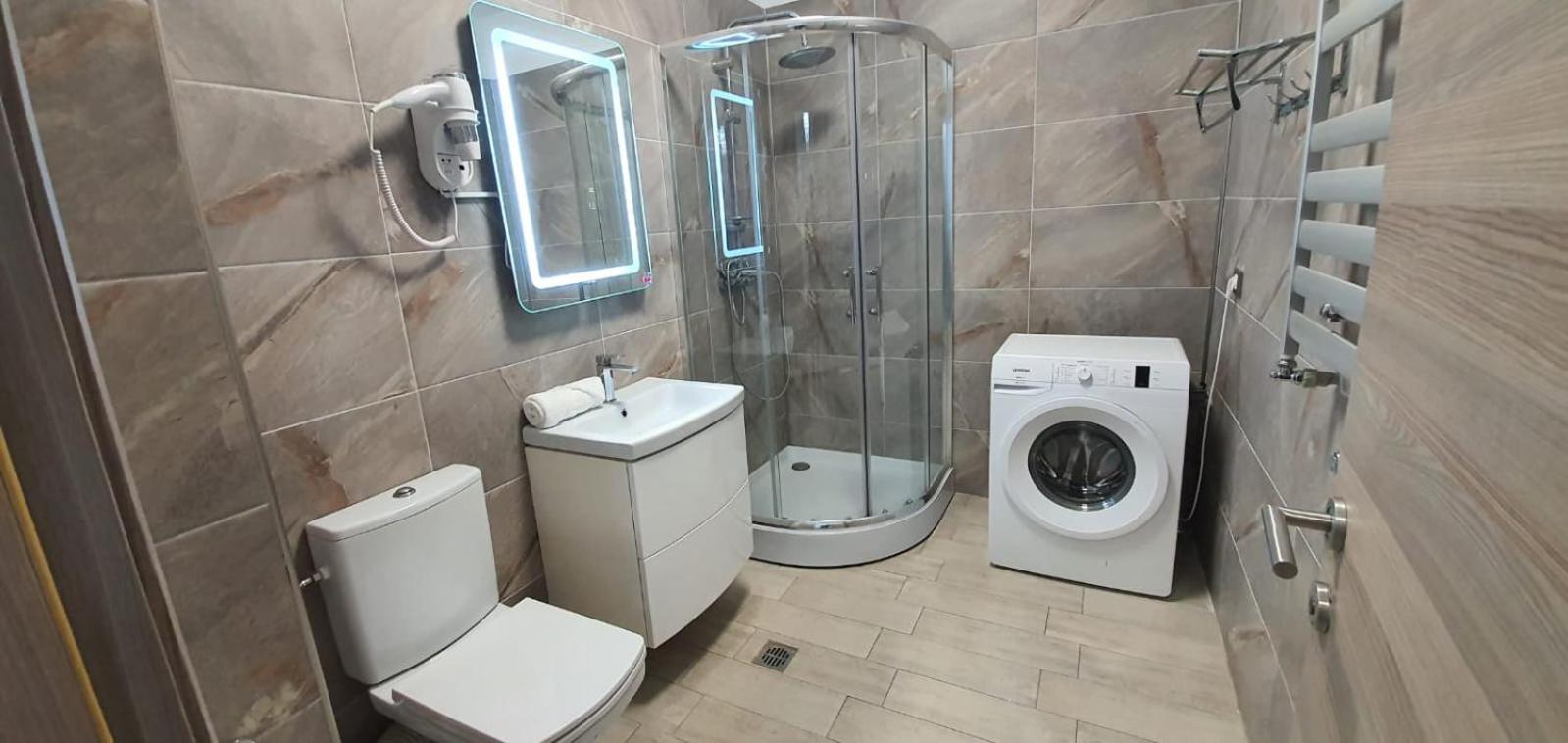 Alezzi Luxury Apartment Spa Resort Piscina Incalzita Sauna Parking Нэводари Экстерьер фото
