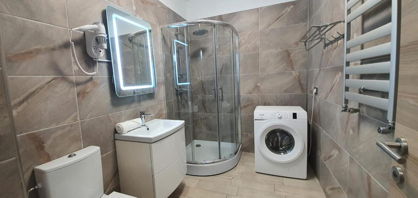 Alezzi Luxury Apartment Spa Resort Piscina Incalzita Sauna Parking Нэводари Экстерьер фото
